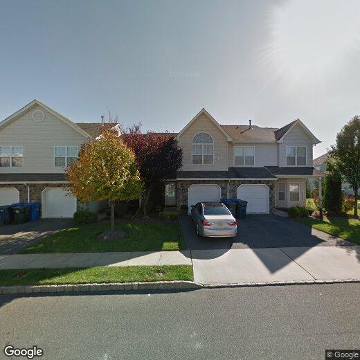 Primary Photo - 11 Hawthorne Dr
