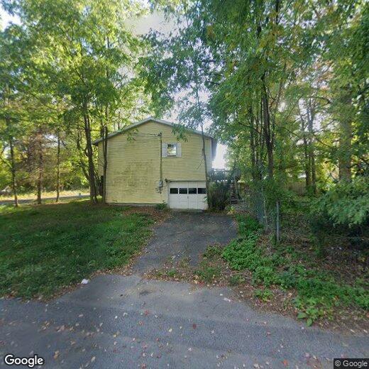 Primary Photo - 295 Ray Ave