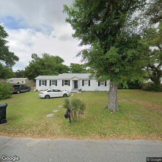Primary Photo - 102 Alba Plena St