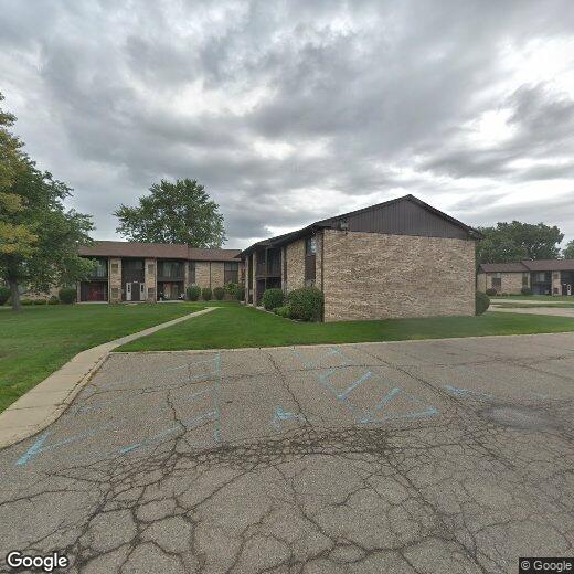 Primary Photo - 256 E Thirteen Mile Rd