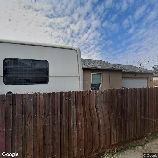 Foto principal - 909 Nogales St