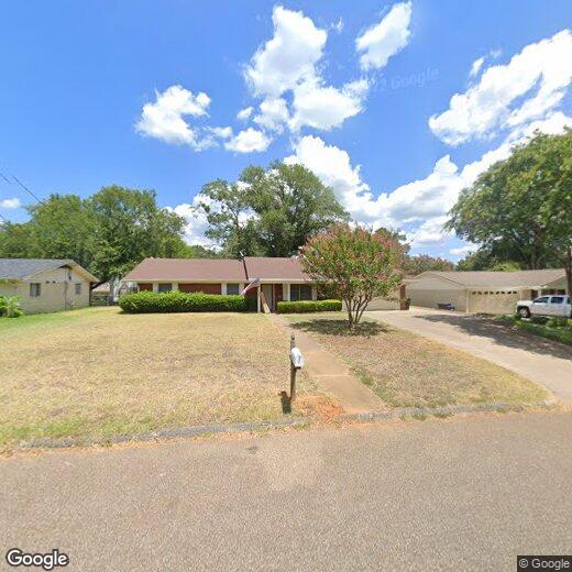 2804 Amberwood Dr, Longview, TX 75605 House for Rent in Longview, TX