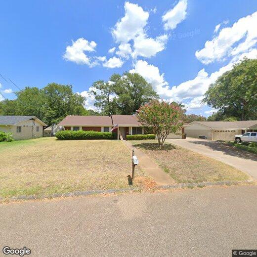 Primary Photo - 2804 Amberwood Dr