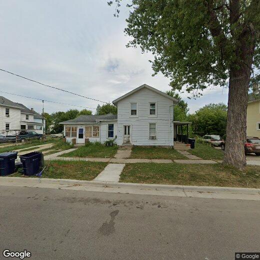 Primary Photo - 215 S High St