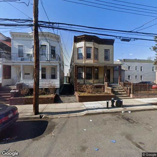 Primary Photo - 4349 Richardson Ave