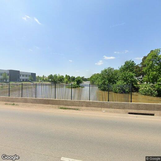 Primary Photo - 3 Bedroom, 2 1/2 bath, 2 story condo for r...