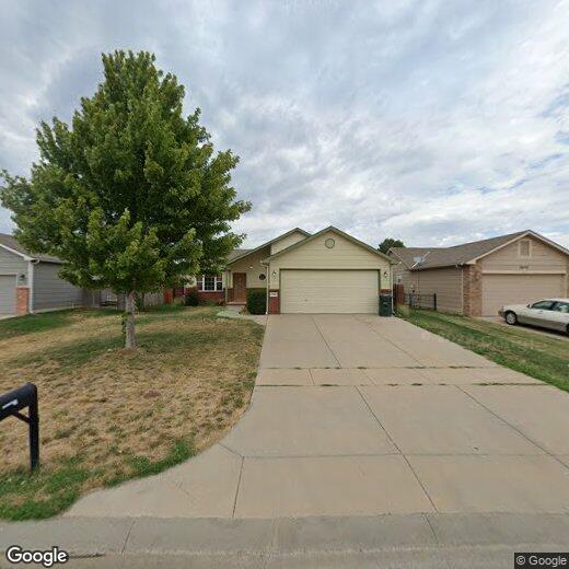 2646 E Cambridge St, Park City, KS 67219 House Rental in Park City