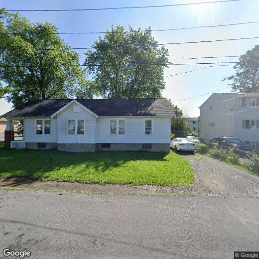Primary Photo - 98 Boulevard St