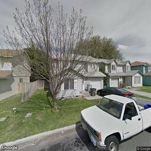 Primary Photo - 825 S Elm St