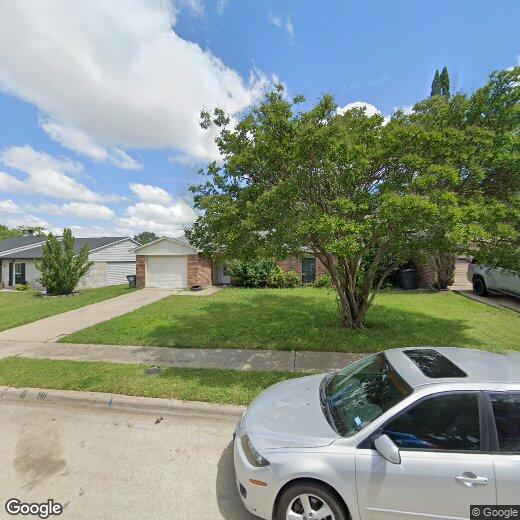 Foto principal - 529 Windsor Dr