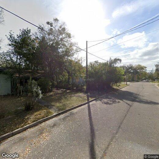 Primary Photo - 1219 Winthrop St
