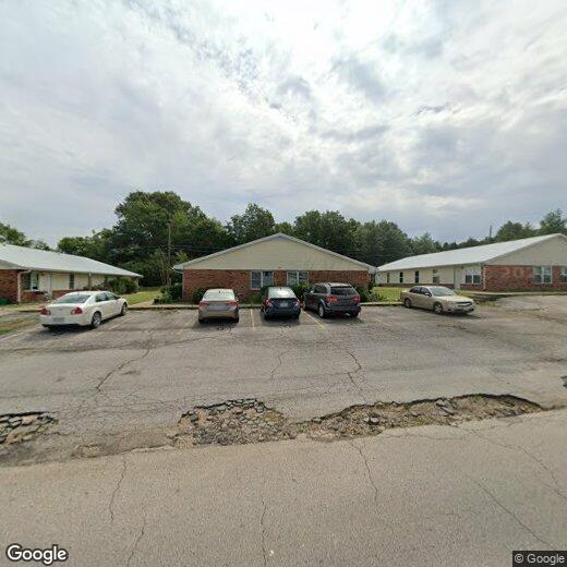 32 Dunsford Dr Unit 5, Sullivan, MO 63080 Room for Rent in Sullivan