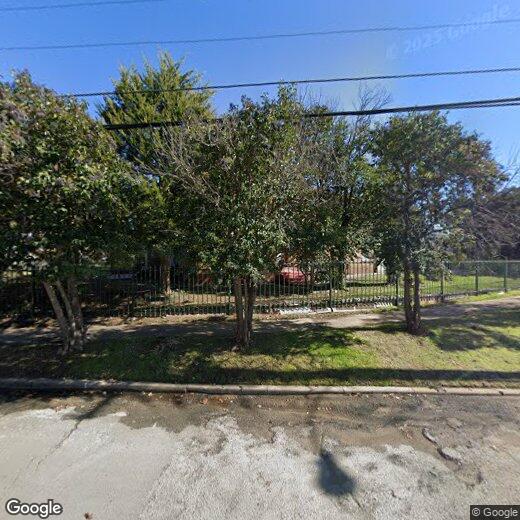 Primary Photo - 650-654 W NEELY ST