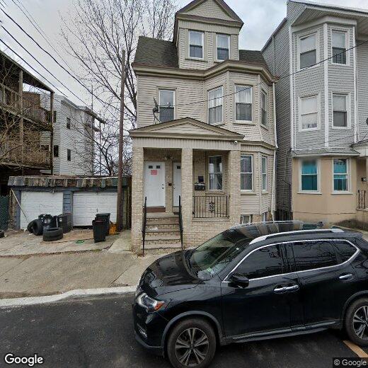 Primary Photo - 816 Hunterdon St