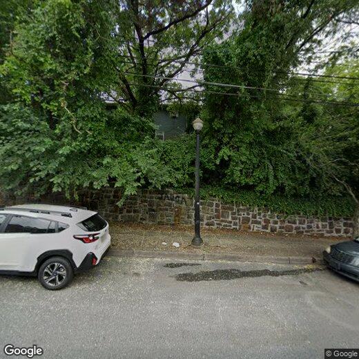 Primary Photo - 940 E 4th St