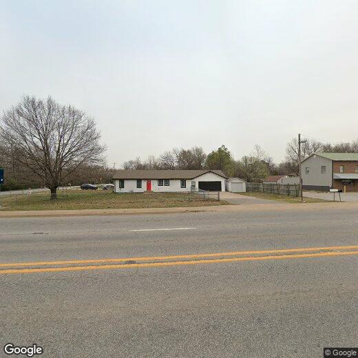 2360 W Wedington Dr, Fayetteville, AR 72701 House for Rent in