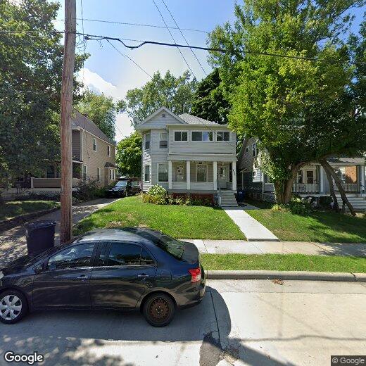 Primary Photo - 1290 Hall Ave