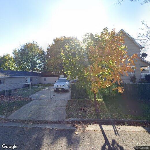 Primary Photo - 75 Redwood Ave