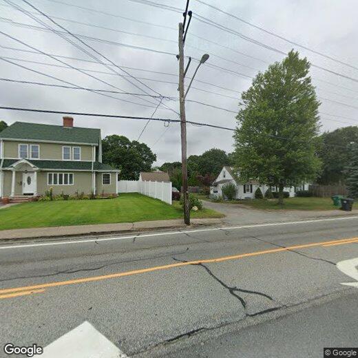 1009 Main Ave Unit Second floor, Warwick, RI 02886 Apartment for Rent