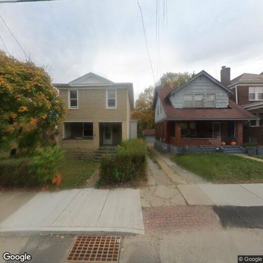 Primary Photo - 1321 Beechview Ave