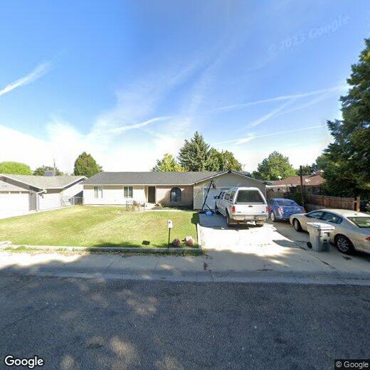 Primary Photo - 504 W Maple St