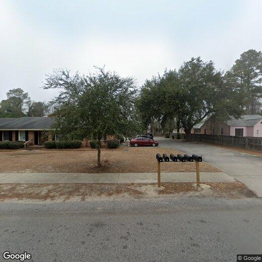 28 Highland Ave Unit A, Sumter, SC 29150 Room for Rent in Sumter, SC