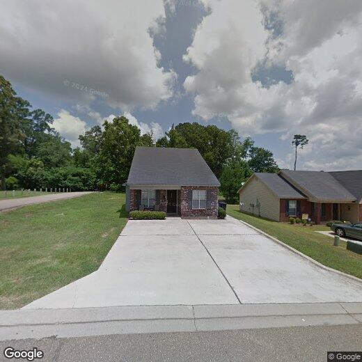Primary Photo - 305 Standifer Ave