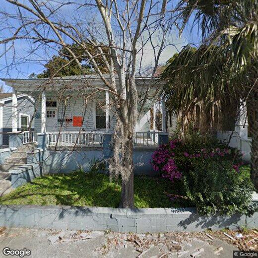 Primary Photo - 826 W Victory Dr