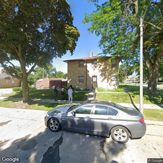 Primary Photo - 7305 W Hampton Ave