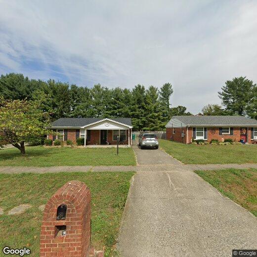 260 E Blue Jay Rd, Louisville, KY 40229 House Rental in Louisville