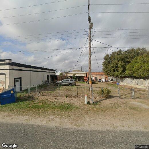 215 South Bright House Rental in Devine, TX