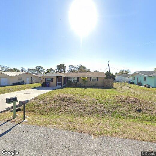Foto principal - 1031 PORPOISE RD, VENICE, FL 34293