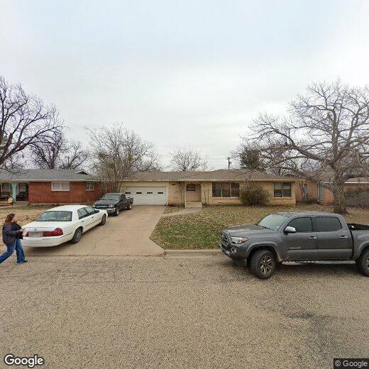 Primary Photo - 2475 Garfield Ave