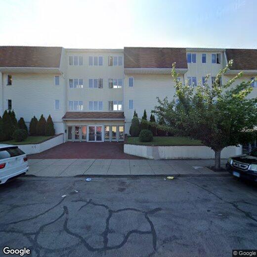 42 Dean Pl, Bridgeport, CT 06610 Condo for Rent in Bridgeport, CT