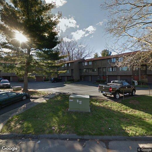 Primary Photo - 146 Towne House Rd