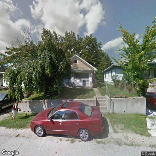 8910 E Thompson Ave, Independence, MO 64053 House for Rent in Independence, MO