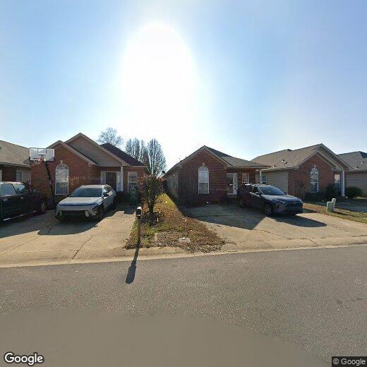 9725 Moonlight Dr, Tuscaloosa, AL 35405 Townhome Rentals in