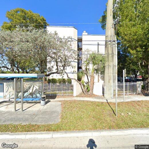 Foto principal - 7165 NW 186th St