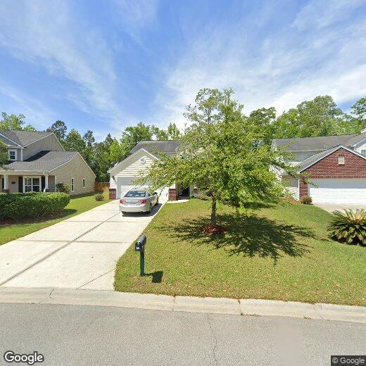 Primary Photo - 19 Bainbridge Way