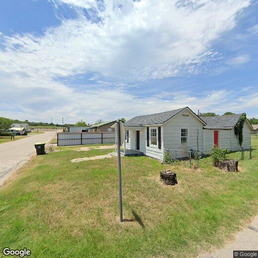 Primary Photo - 703 W Phillips St