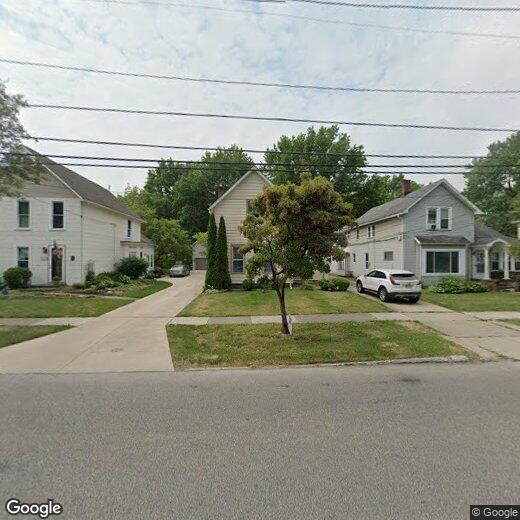 220 E Bridge St, Berea, OH 44017 Townhome Rentals in Berea OH