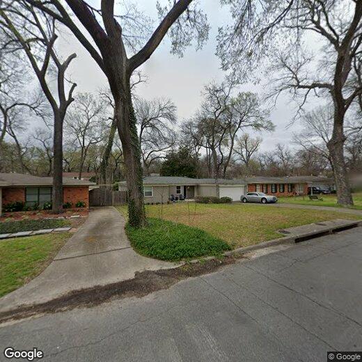 Primary Photo - 10339 Lake Gardens Dr