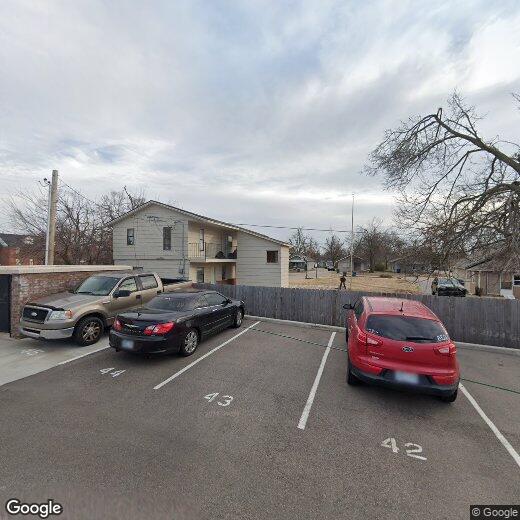 Primary Photo - 217 E Ayers St