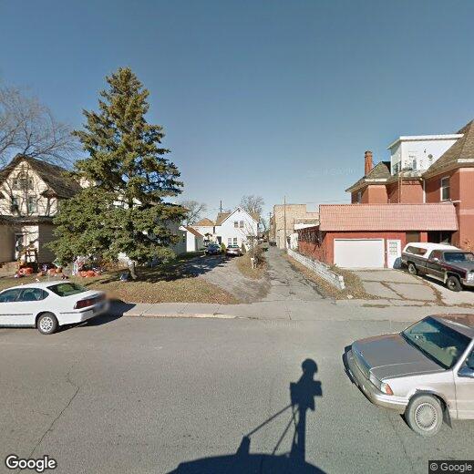 Foto principal - 501 1st St N
