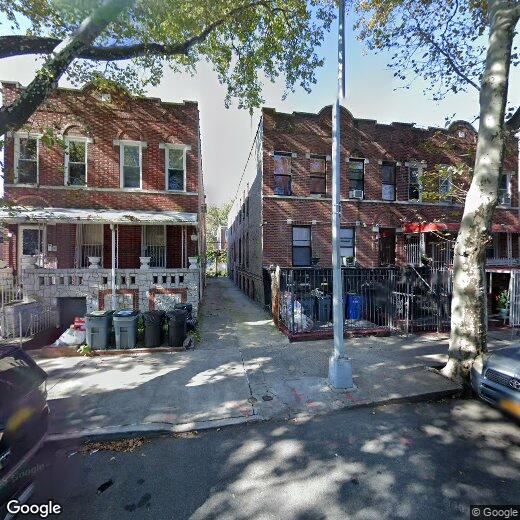 Primary Photo - 250 E 94th St