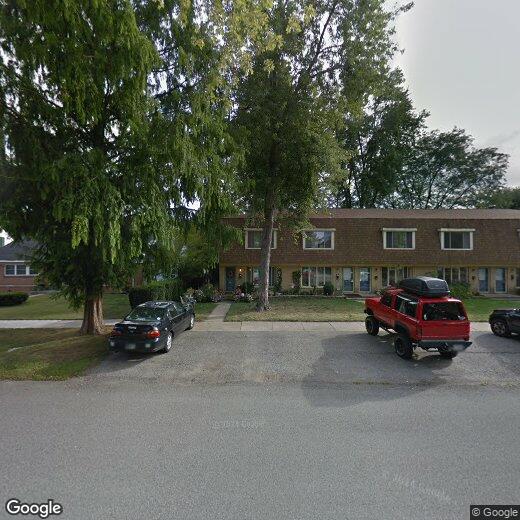 533 W Indiana Ave, Chesterton, IN 46304 Townhome Rentals in