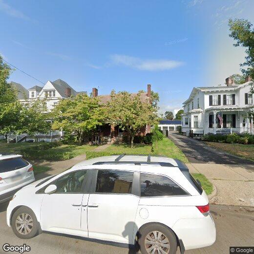 Primary Photo - 327 Chestnut St