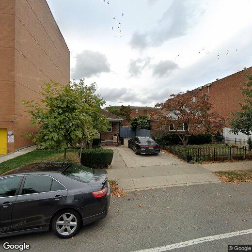 Primary Photo - 143-20 Hoover Ave