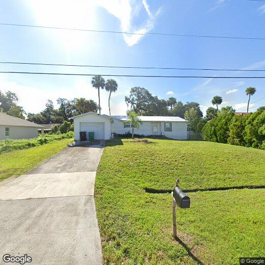 Foto principal - 2373 SW Wynnewood St