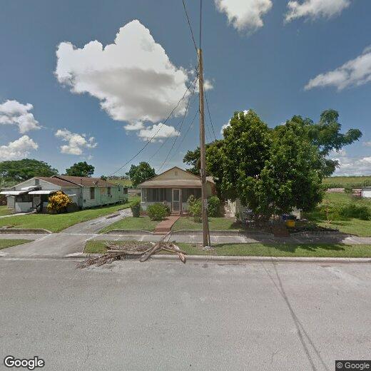 Primary Photo - 12315 Lakeshore Dr